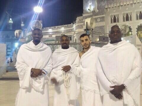 أبو ديابي لاعب ارسنال  سعيد بتواجدي في مكة  ..  وأتمنى للمسلم ريبري الفوز بأفضل لاعب