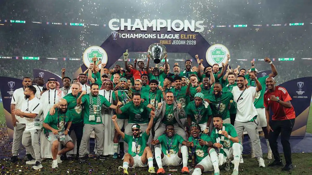 كأس العالم ..  لماذا قرر الأهلي السعودي رحيل كيسيه ومحرز؟ 