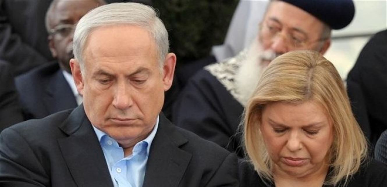 بين الشمبانيا و"مطاردة الساحرات" ..  هذه تفاصيل القضايا الجنائية التي تحاصر نتنياهو