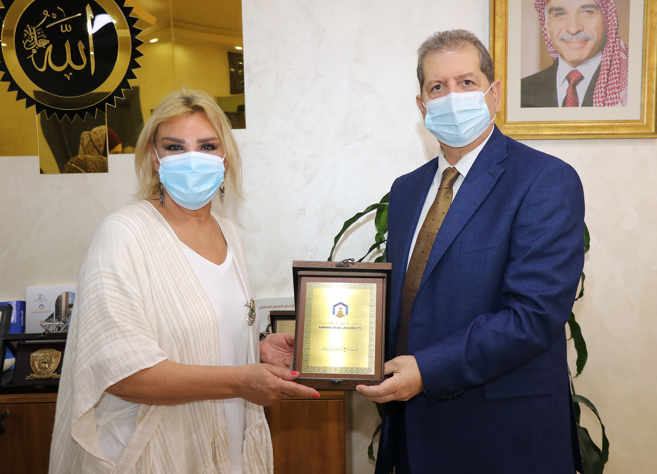 بالصور  ..  عمان العربية تقيم يوماً لتقييم قدرات ذوي الاحتياجات الخاصة وفحص النظر لمنتسبيها