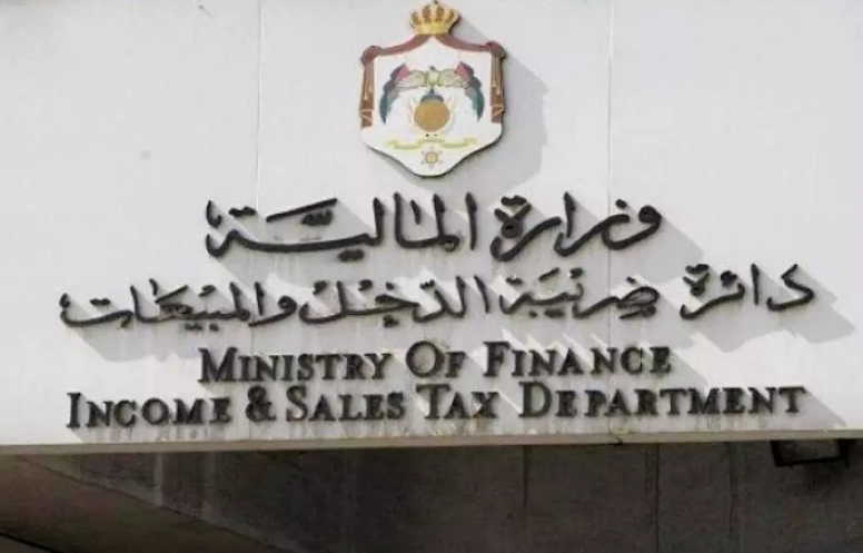 قانون "ضريبة الدخل" يؤسس لشراكة حكومية شعبية في مواجهة الفساد  ..  "تفاصيل"