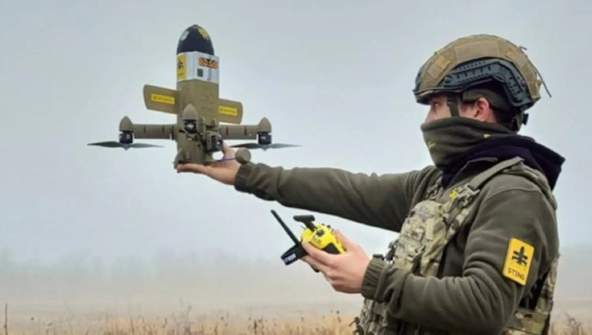 رخيصة وتأثيرها كبير ..  كيف غيرت طائرة "Sting" حرب المسيّرات؟