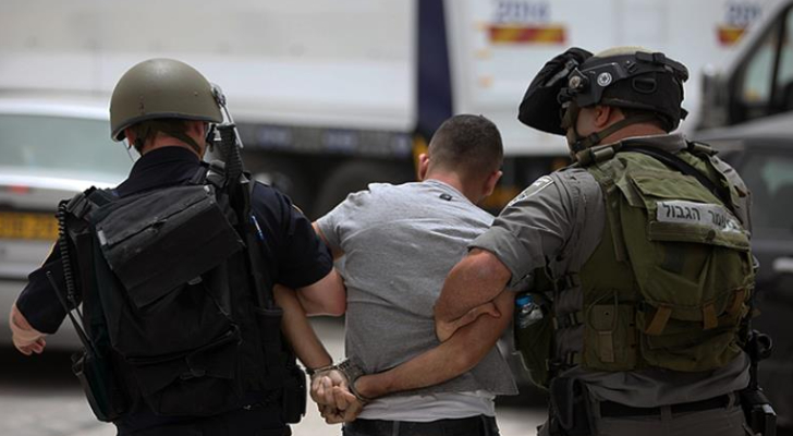 الاحتلال يعتقل 16 فلسطينيا في الضفة