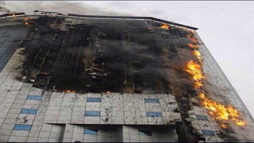 اخلاء 600 حاج من احد فنادق مكة المكرمة اثر اندلاع حريق بداخله