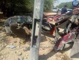8 إصابات بحادث تصادم مروع في عمان