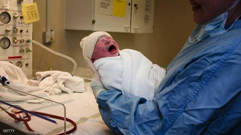حادثة أذهلت العلماء  .. لأول مرة ولادة طفل من رحم امرأة ميتة