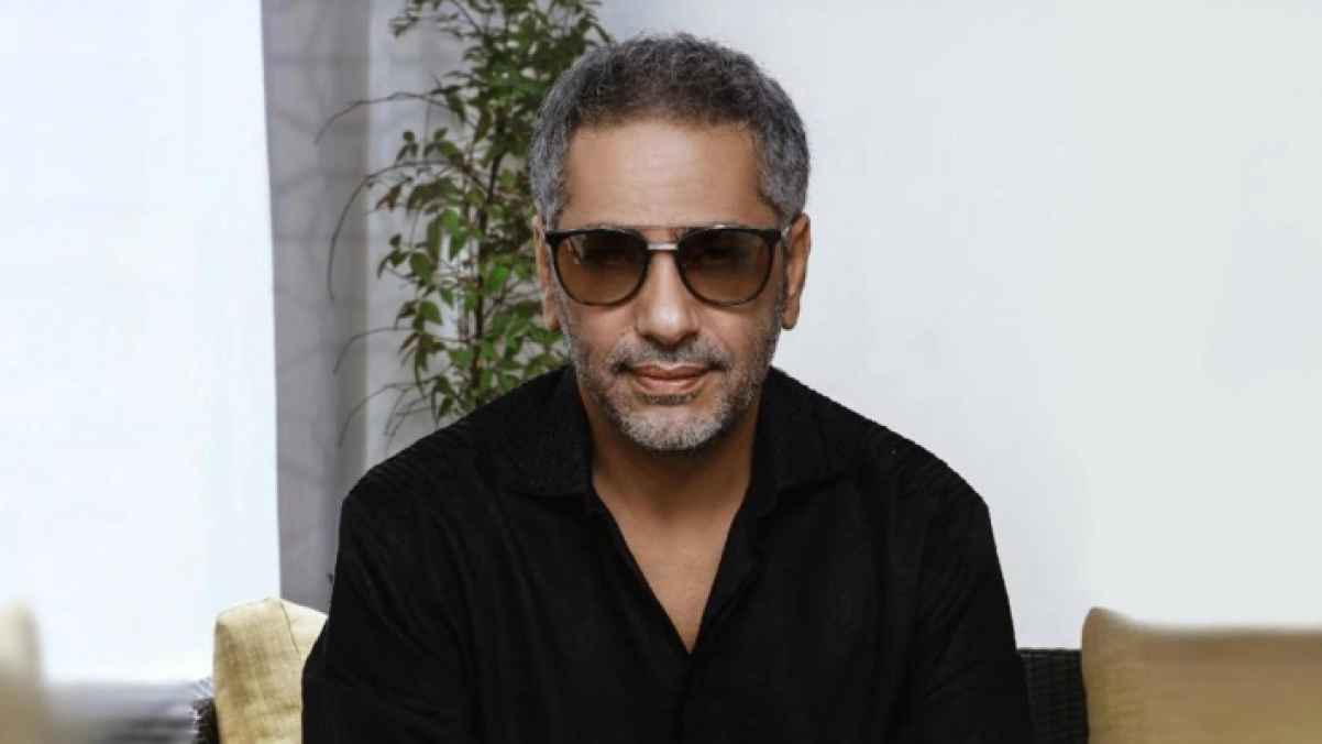 كيف يقضي فضل شاكر أيامه داخل "السجن"؟