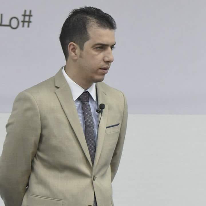 الدكتور عبدالرحمن متعب التخاينة رئيساً لقسم اللغة الإنجليزية في جامعة العين 