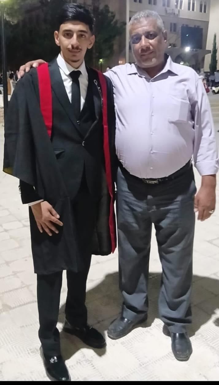 تهنئة بمناسبة تخرج المهندس أحمد محمد حطاب