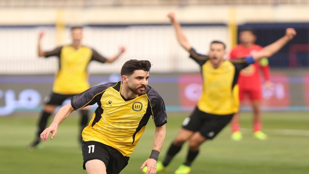 الحسين يتصدر دوري المحترفين في ختام منافسات الأسبوع الـ 14