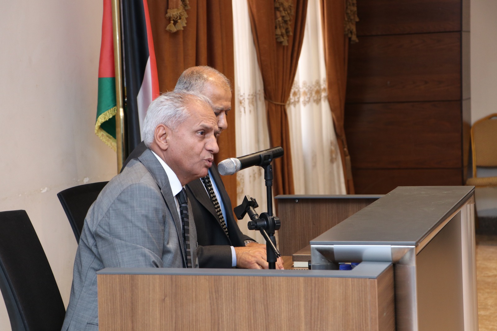 اللواء الركن المتقاعد عدنان الرقاد يلتقي متقاعدي محافظة جرش ويؤكد: "المؤسسة وجدت لأجلكم"