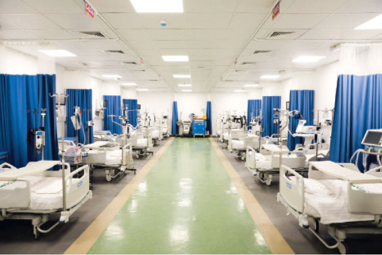 كورونا: كم مصاب بالمستشفيات الميدانية وأين المطاعيم؟