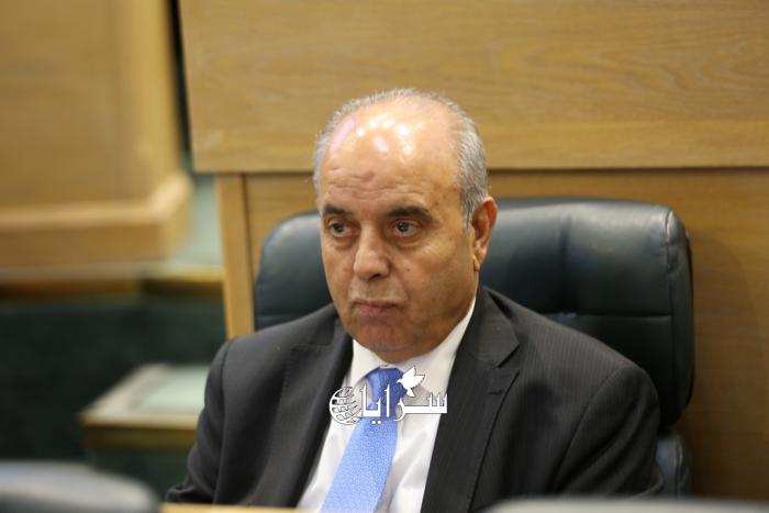 "بعد استياء واسع في الأوساط الجامعية" ..  محافظة يتراجع عن كتاب وقف التعيينات والتأمين الصحي - وثيقة 