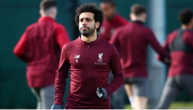 محمد صلاح يستهدف رقماً تاريخياً أمام مانشستر يونايتد