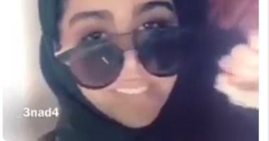 بالفيديو  ..  إماراتية تشعل تويتر مدافعة عن وطنها: "ماعرفتوا عيال زايد"