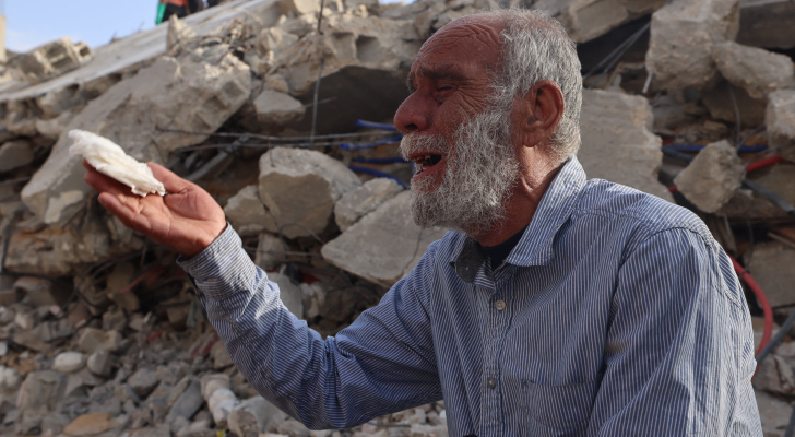 مسؤولون سابقون: أستشهاد 34 ألف فلسطيني بينهم 14 ألف طفل معظمهم بذخائر أميركية 