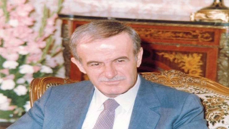 تعرف كيف كان حافظ الأسد يقرأ المستقبل