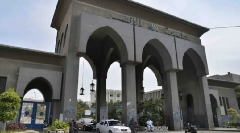 لدعم أسرتها ..  جامعة مصرية تناقش رسالة دكتوراه لـ"باحثة متوفاة"
