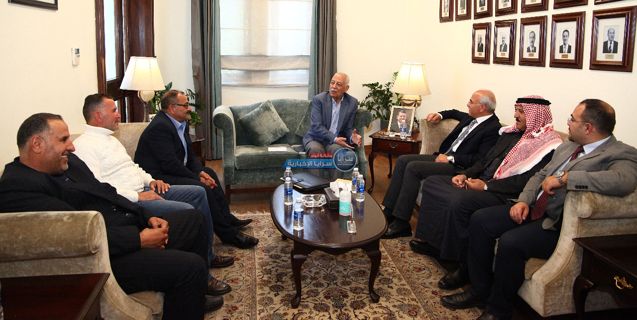 العيسوي يلتقي أعضاء مجلس اعمار بصيرا في قصر بسمان 