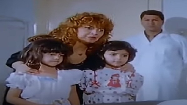 بالفيديو  ..  بعد 30 عاما ..  الكشف عن حل لغز ابنة مديحة كامل في فيلم العفاريت