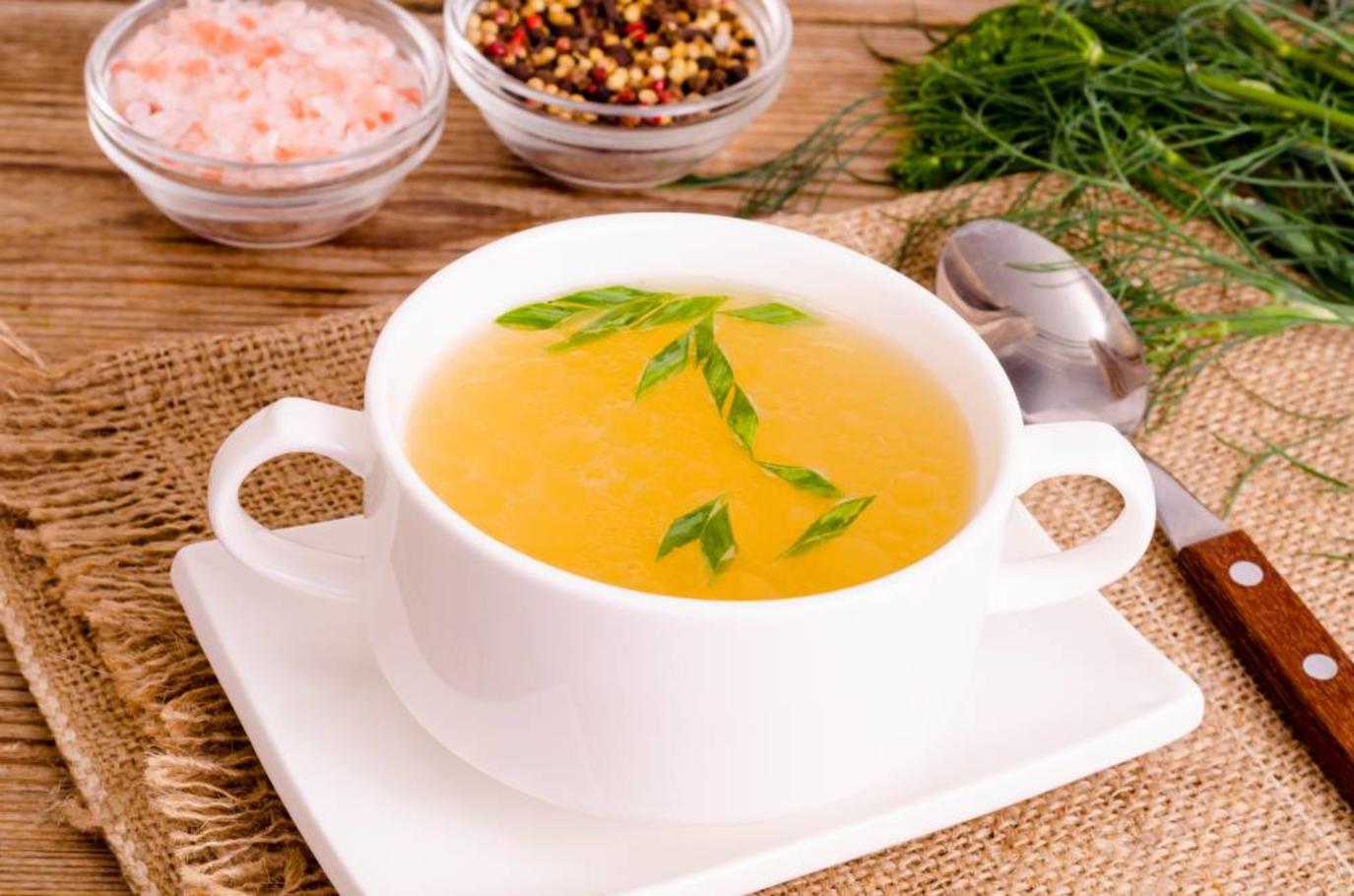 خصائص وأضرار حمية السوائل