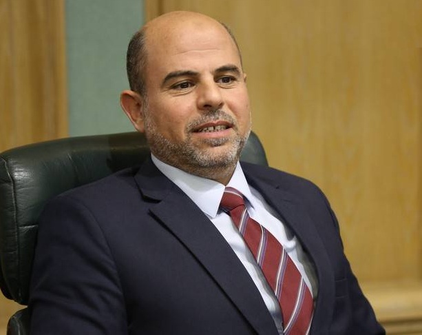 عاجل | النائب السابق محمد العكور: "يشرّفني أن أكون متخلّفا" #سرايا 