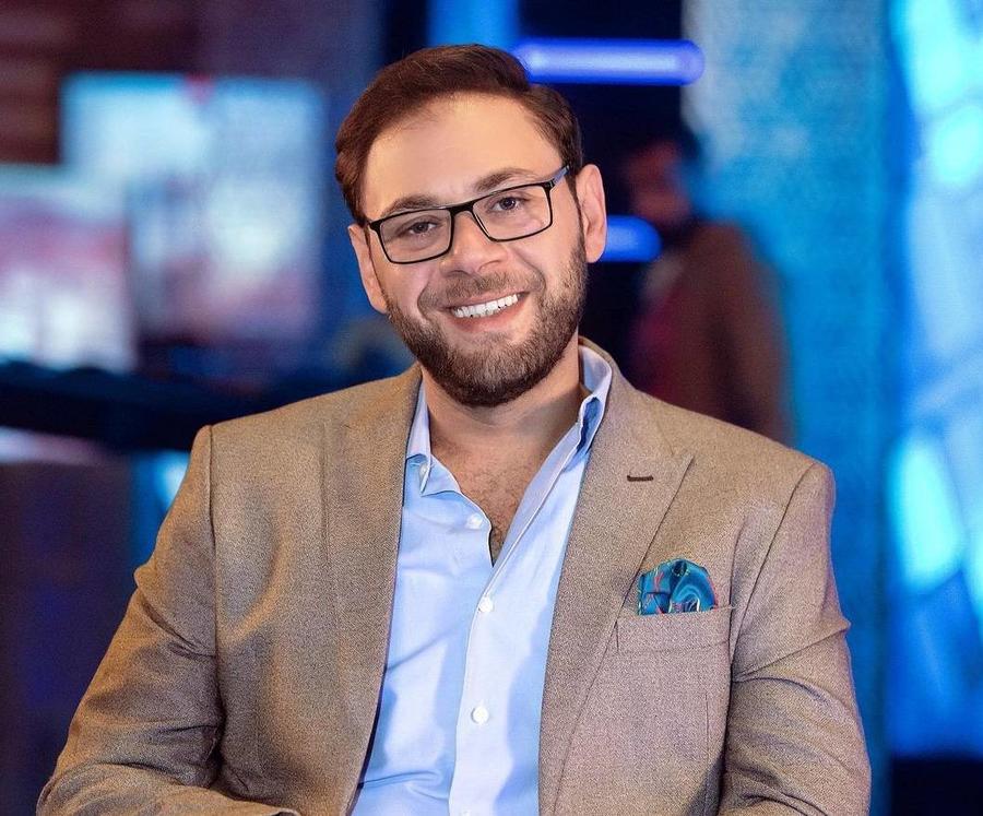 محمد علي رزق يستقبل مولوده الأول ويختار له هذا الإسم 