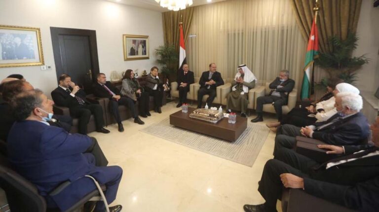 الأخوة الأردنية الإمارتية في الأعيان تلتقي السفير الإماراتي