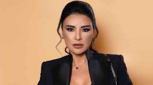 ماغي بوغصن ترد على عابد فهد وتكشف رأيها في باميلا الكيك