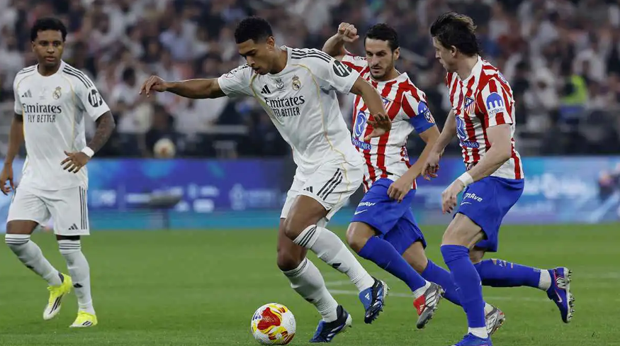 من هو حكم مباراة ريال مدريد وأتلتيكو في الدوري الإسباني؟