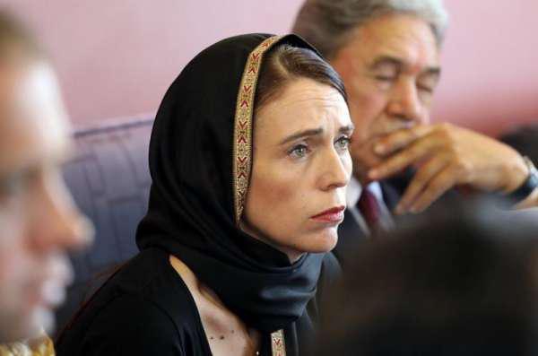 رئيسة وزراء نيوزيلندا تكشف أثر الحجاب في نفسها بعد تضامنها مع ضحايا الهجوم الارهابي 