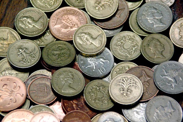 ارخص 10 عملات في العالم