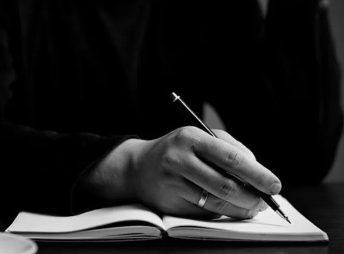 د . ضرار العدوان يكتب: فيصل الفايز رجلٌ صنع التاريخ بنفسه
