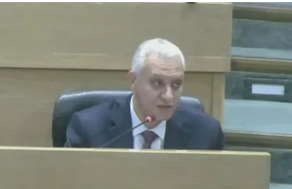 النائب حسين العموش يكشف تفاصيل اتصال مع وزير التربية حول شكاوى امتحان الرياضيات