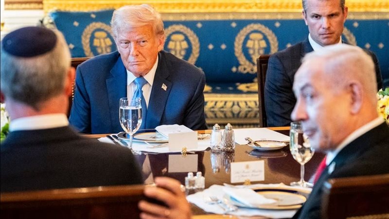 تقرير “نيويورك تايمز” يكشف كواليس اجتماعات إدارة ترامب بشأن ضرب إيران