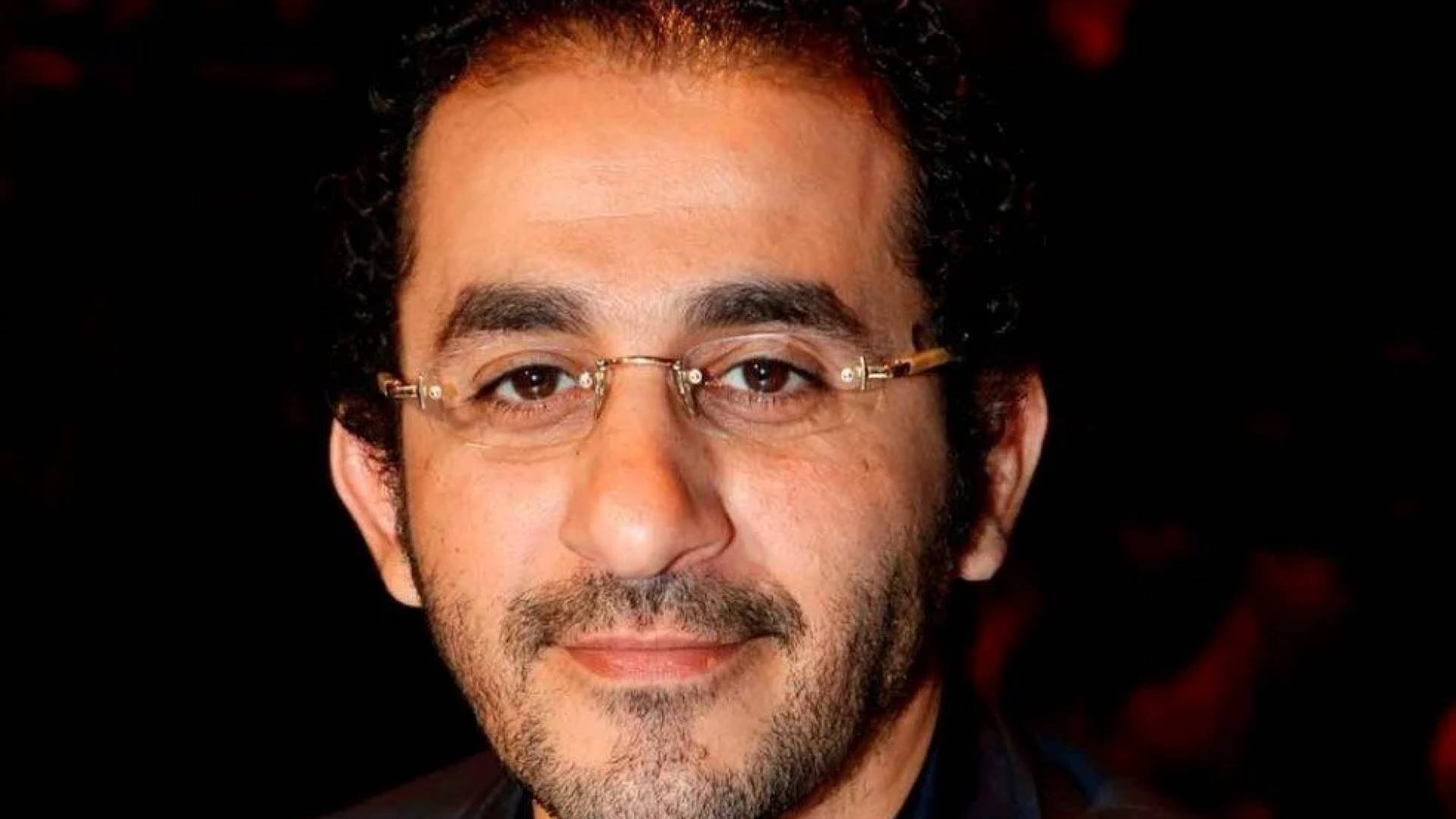الموت يفجع الفنان المصري أحمد حلمي