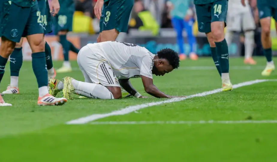 "مزعج وأناني" ..  كبار ريال مدريد يطالبون بـ"طرد" فينيسيوس