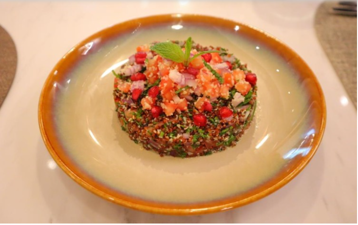 تبولة الكينوا والبرغل