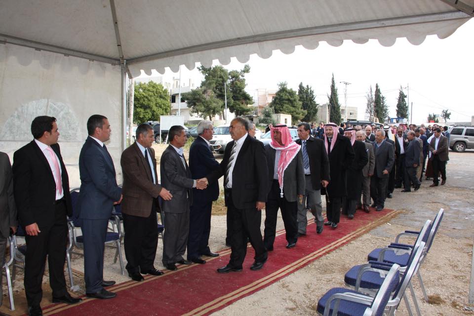 جاهة الدكتور فراس القطارنه طلب الباشا حمود القطارنه واعطى معالي ابو صالح العبادي ..  صور 