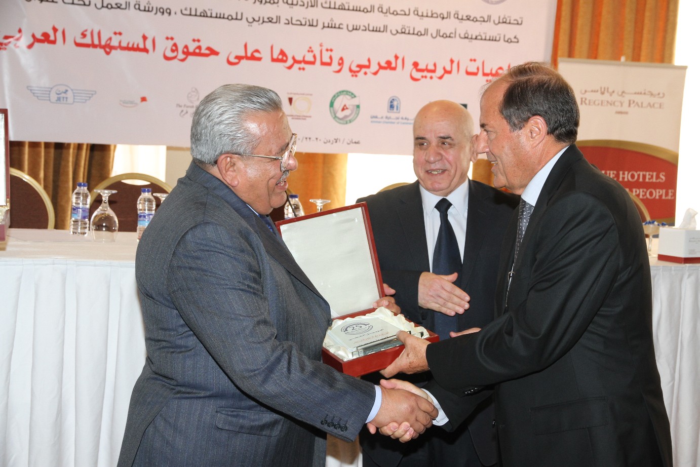 البنك الأهلي الأردني يشارك في احتفالات الجمعية الوطنية لحماية المستهلك بمناسبة يوبيلها الفضي