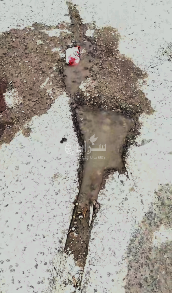 شوارع المفرق ..  حين تحول الأمطار الحفر إلى "مصائد" للمركبات  ..  فيديو 