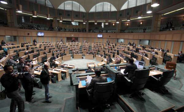 مجلس النواب يرفض تأمين البطالة