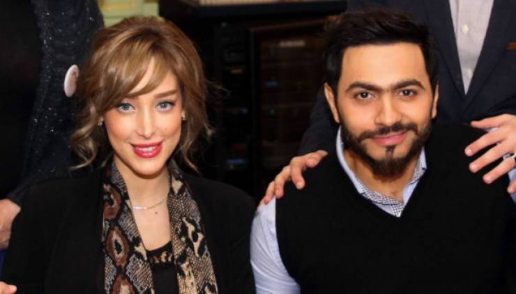 فيديو نادر ..  هذا هو الدويتو الذي جمع تامر حسني وبسمة بوسيل قبل الزواج!