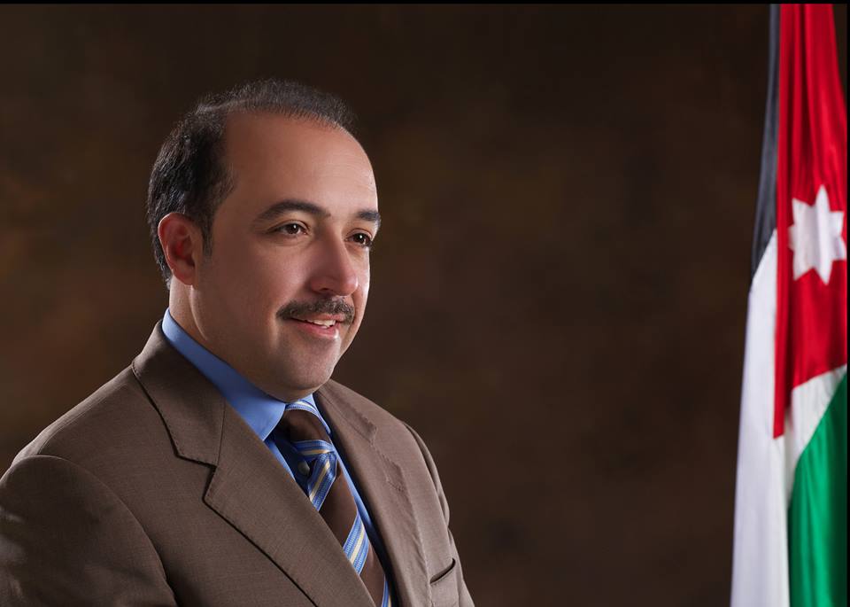 النائب أبو خديجة يطلق مبادرة "مدارس الدائرة الأولى ..  غير"
