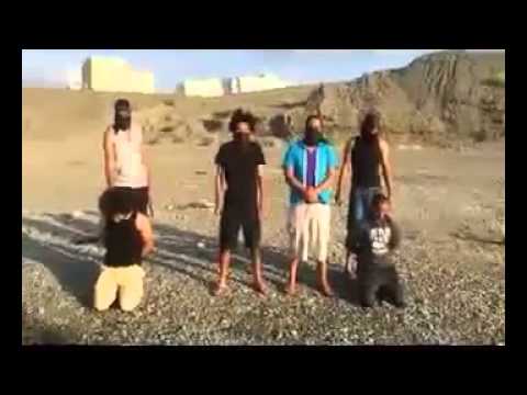 بالفيديو ..  شباب مصريون يسخرون من قتل "داعش" للأبرياء بالرقص