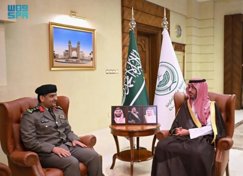 مُحافظ جدة يستقبل مدير إدارة دوريات الأمن في السعودية 