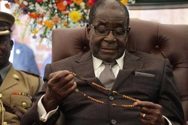 لفشلهم في تحقيق أي ميدالية  ..  رئيس زيمبابوي يأمر باعتقال كافة اعضاء الوفد المشارك في بعثة الألعاب الأولومبية