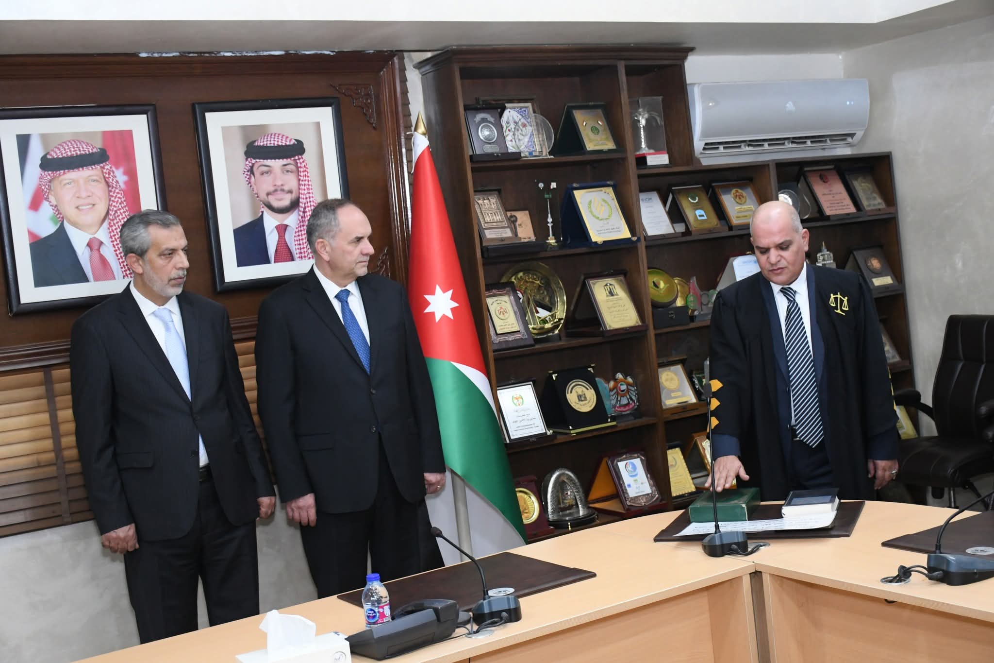 المحامي الدكتور محمد  محيسن  ..  مبارك 