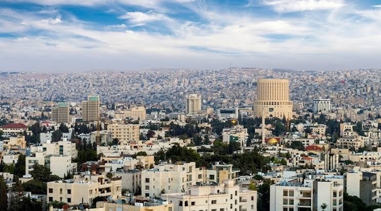 طقس لطيف الخميس ودرجات الحرارة أقل من معدلاتها بـ4-5 درجات