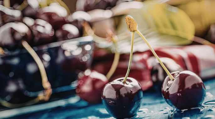 فاكهة صيفية تحمينا من أحد أخطر أنواع السرطان .. 